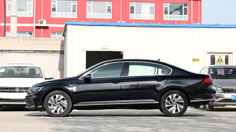 VW Magotan Luxury GTE